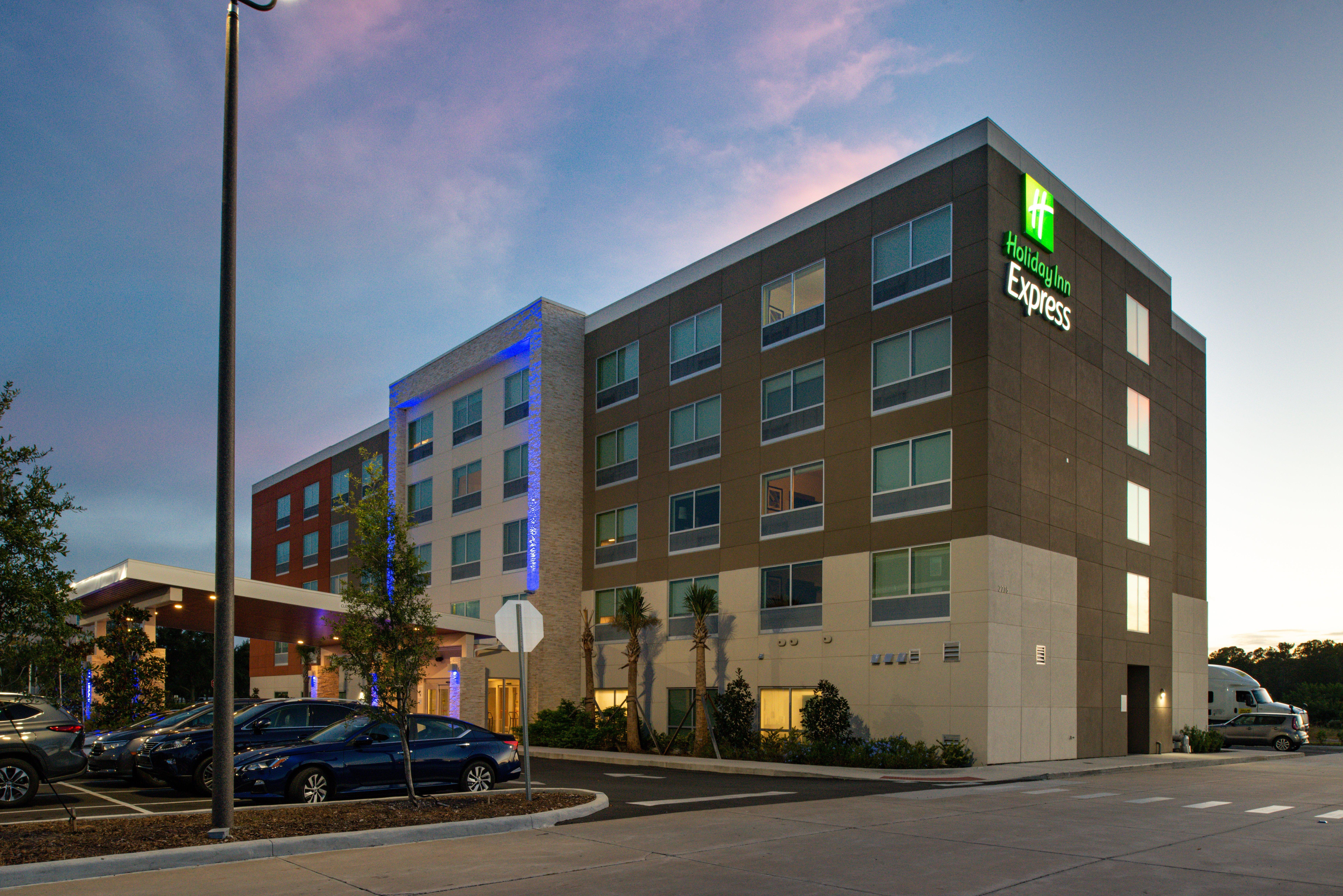 Holiday Inn Express Orlando - South Park By Ihg Williamsburg Exterior foto